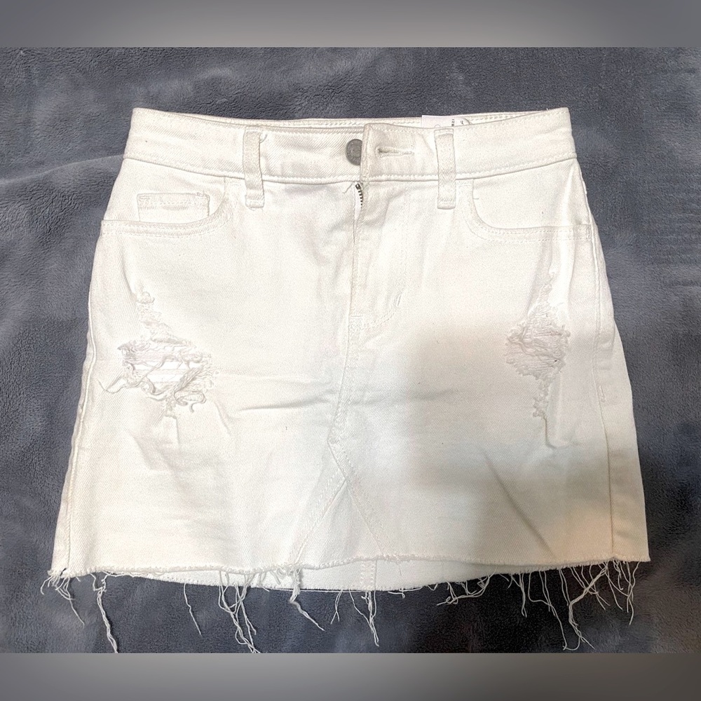 Hollister white mini skirt